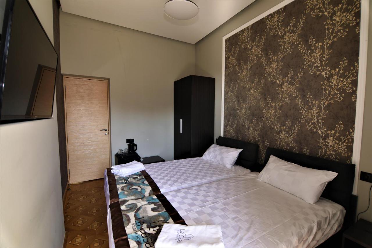 La Casa Hotel Yerevan Exterior photo