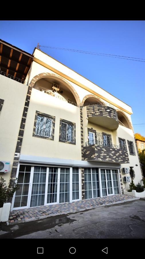 La Casa Hotel Yerevan Exterior photo